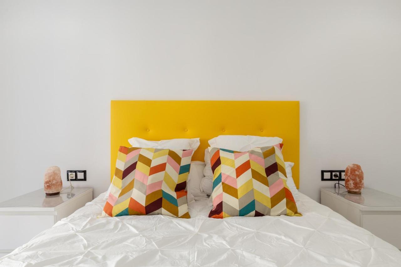 Apartamento La Victoria Apartment Malaga Bagian luar foto