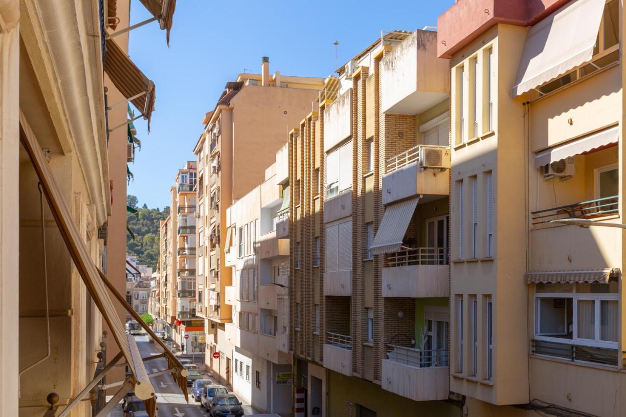Apartamento La Victoria Apartment Malaga Bagian luar foto